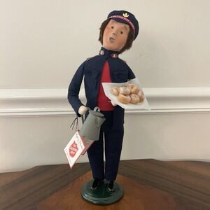 Byers Choice 2011 Salvation Army Man w/ Pot of Coffee & Sugar Donuts with TAG